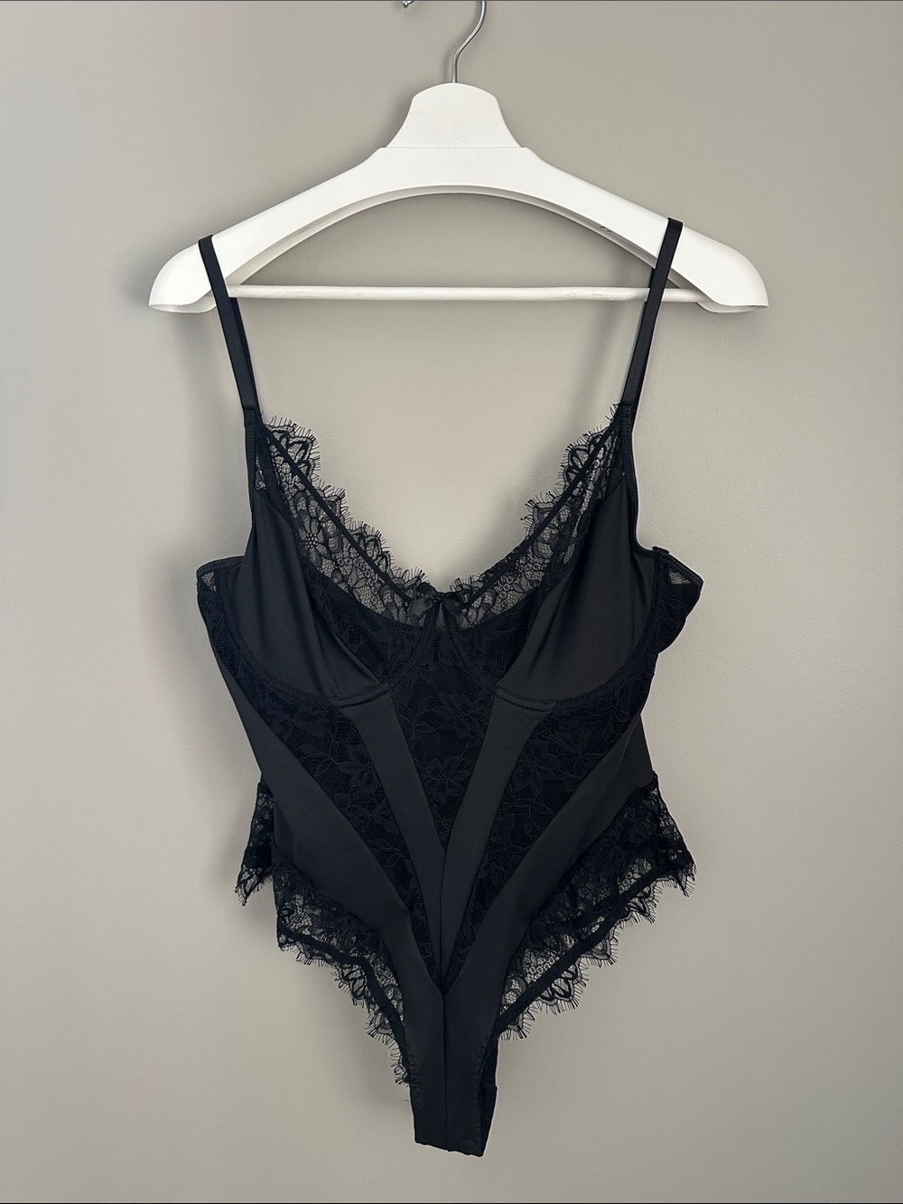 Black Lace Trim Underwired Bodysuit